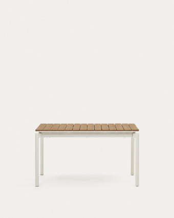 Extendable garden tables