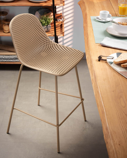 Quinby outdoor stool in beige, height 65 cm