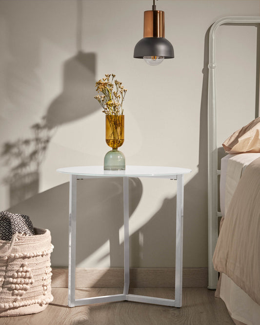 White Raeam side table made with tempered glass and steel in white finish Ø 50 cm