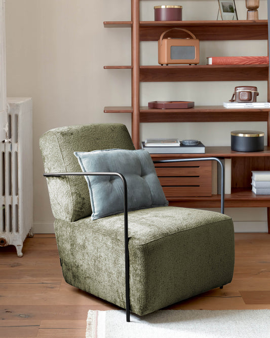 Gamer armchair in green chenille and metal with black finish