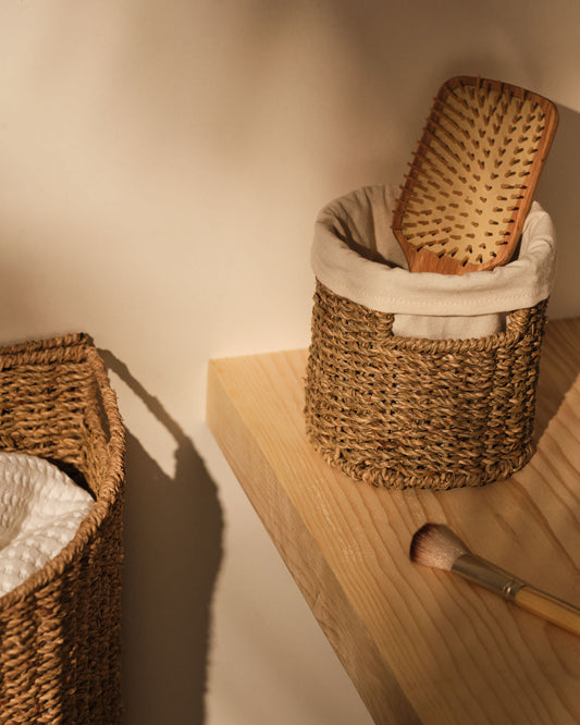 Tossa natural fiber basket