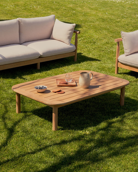 Sacova solid eucalyptus wood coffee table, 100% outdoor suitable 140 x 89 cm