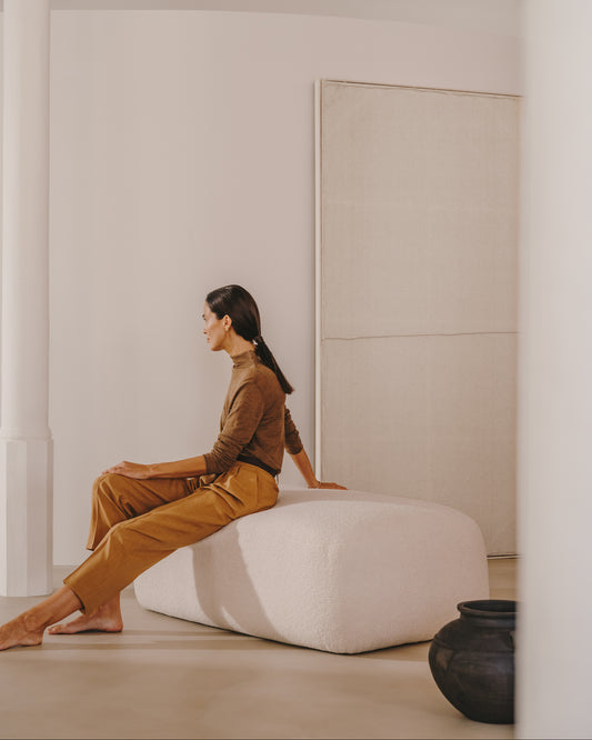 Martina ecru chenille footrest 123 x 85cm