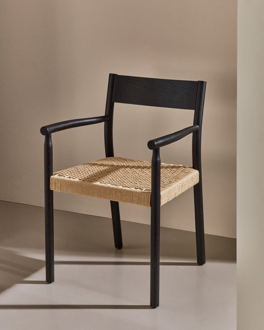 Yalia chair in solid oak with black finish and rope seat FSC 100%