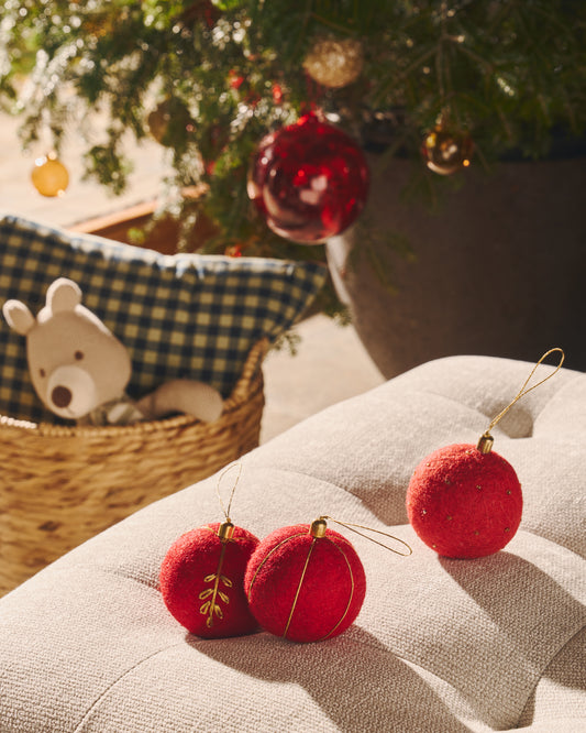 Breshi set of 3 small red decorative pendant balls with gold details