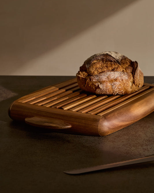 Selvia bread cutting board FSC 100% acacia wood