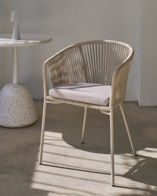 Yanet chair with synthetic rope in ecru and galvanized steel legs