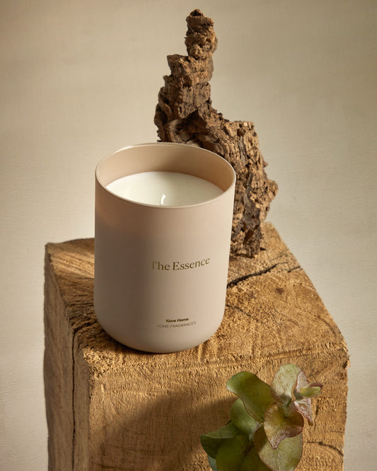 400g The Essence scented candle