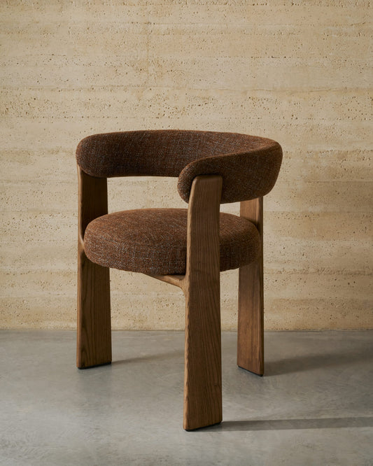 Granite 3-legged chair in brown chenille and with solid ash wood in a walnut finish FSC 100%