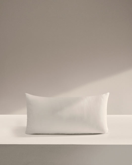 Duca pillow with 10% down and 90% feather, 70 x 40 cm made in Spain