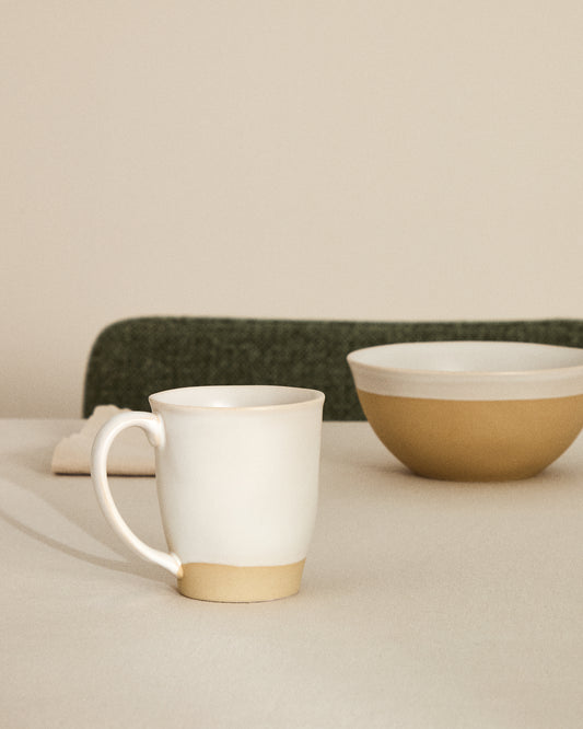 Beige Azir ceramic mug