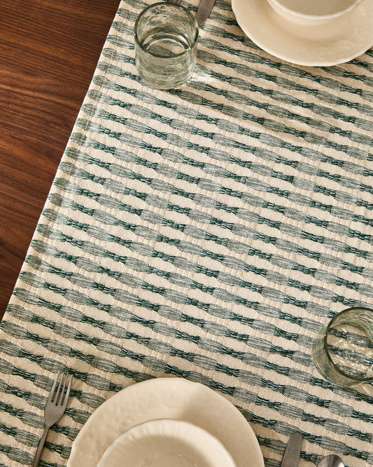 Coren table runner in contrasting green 100% cotton jacquard 50 x 150cm