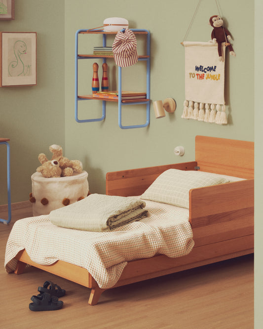 Wufy 100% cotton waffle bedspread in a multicoloured stripe for 90 cm bed