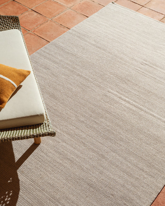 Turiane ecru synthetic fibre rug 160 x 230cm