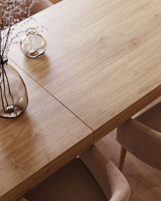 Briva extendable table with a natural oak wood finish, 200 (280) x 100 cm