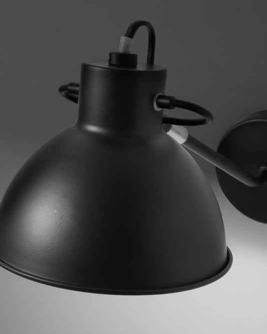 Offelis wall lamp black