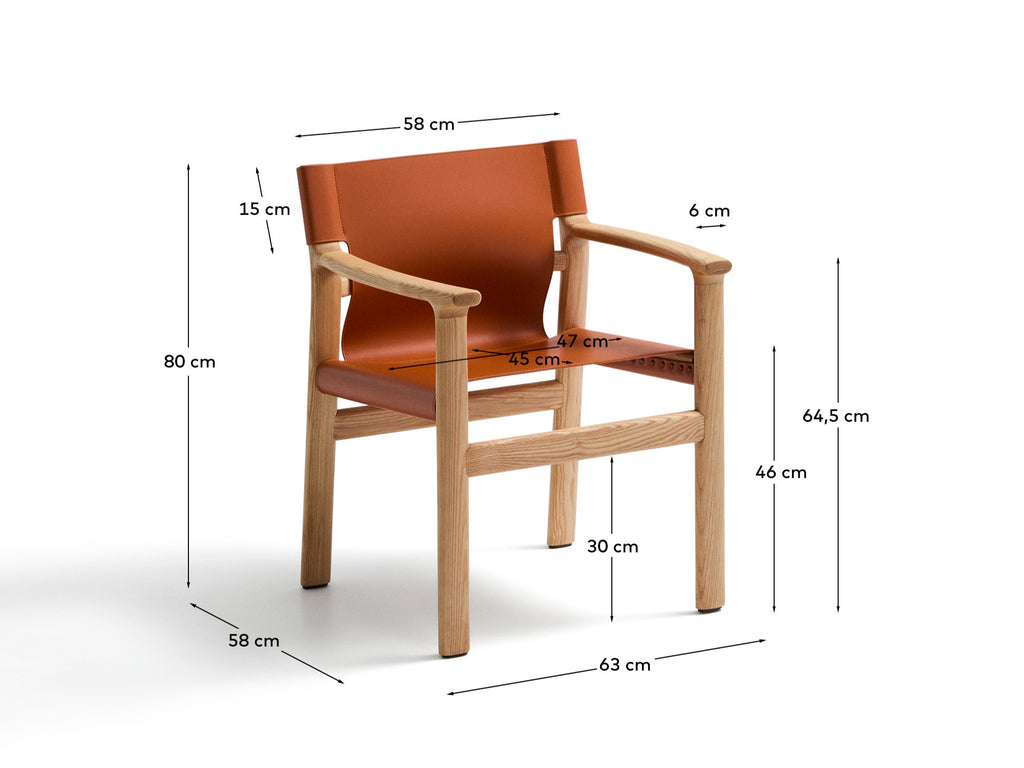Jan chair made of light brown recycled leather fibres and FSC 100% solid ash wood with natural tone finish