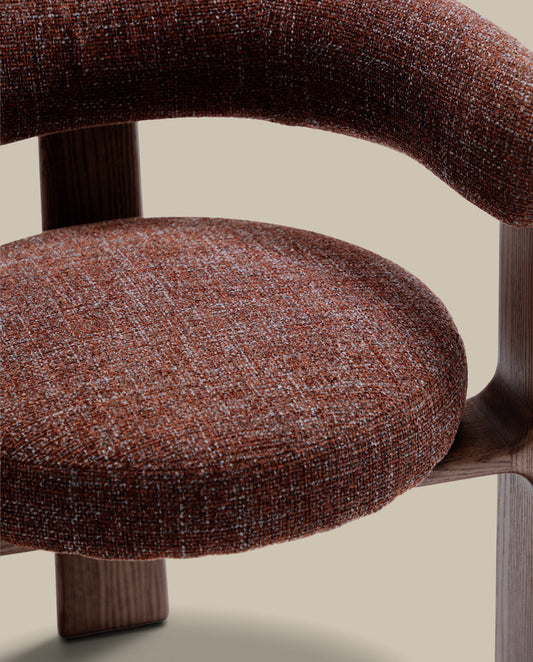Granite 3-legged chair in brown chenille and with solid ash wood in a walnut finish FSC 100%