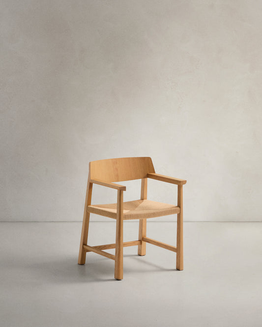 Idun chair made of FSC Mix Credit solid oak wood with natural tone finish and rope cord seat