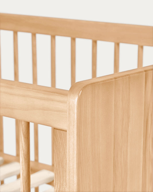 Maralis evolving cot made from solid beech wood 70 x 140 cm