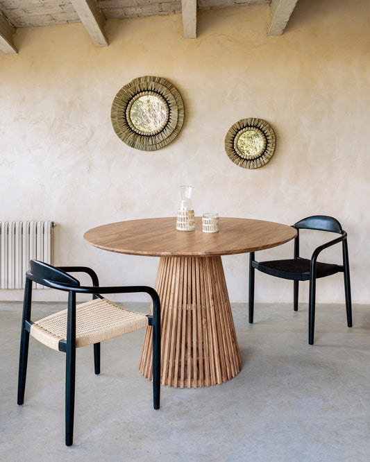 Jeanette round solid teak wood table, Ø 120 cm