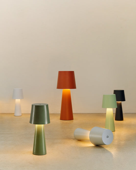 Arenys small metal table lamp in a gold painted finish