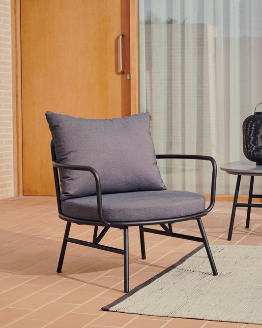 Bramant steel armchair with black finish