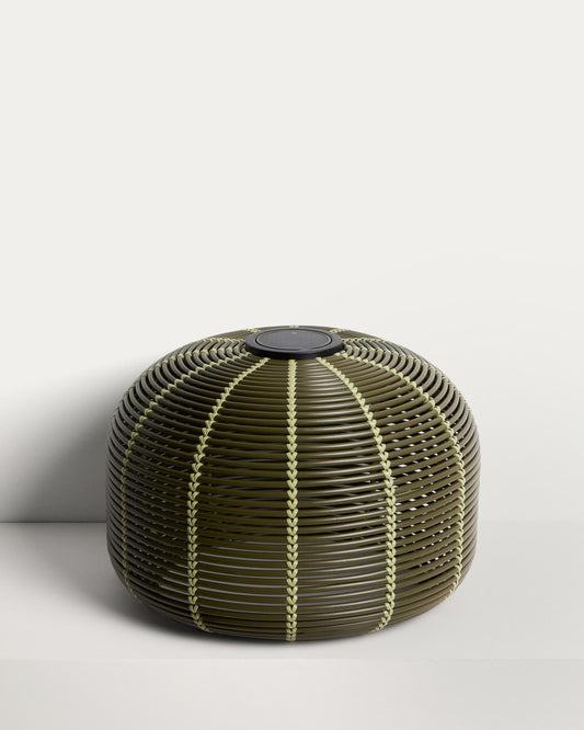 Garoina outdoor solar LED table lamp in green synthetic rattan Ø50cm