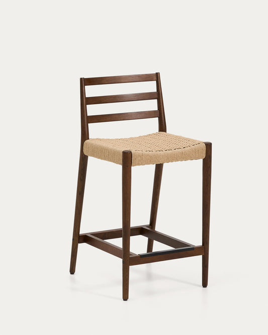 Analy stool with backrest in solid oak wood with walnut-tone finish and rope seat, 65 cm, FSC 100%