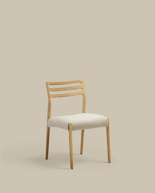 Cudia chair removable cover in beige chenille solid oak wood natural finish FSC Mix Credit