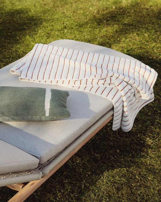 Dorane 100% cotton towel with orange stripes 70 x 140cm