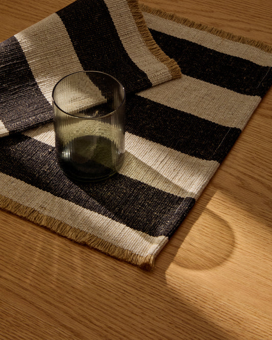 Eluria green glass cup, 32.5 cl