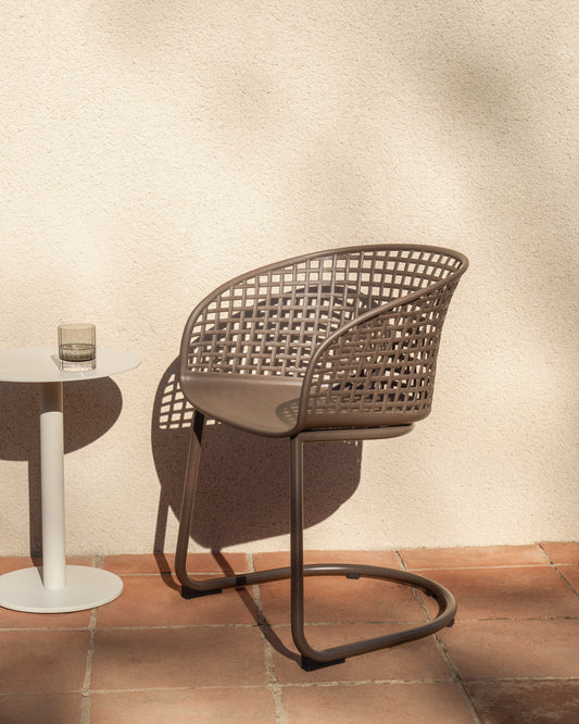 Tenaro brown plastic outdoor chair with steel structure