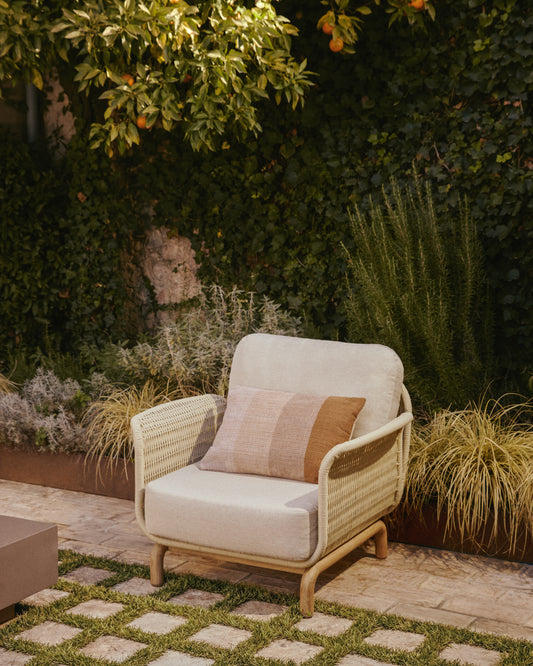 Set of 2 Alipa armchairs in solid acacia wood and ecru rope cord FSC 100% with Garbet coffee table in brown concrete Ø 60 cm