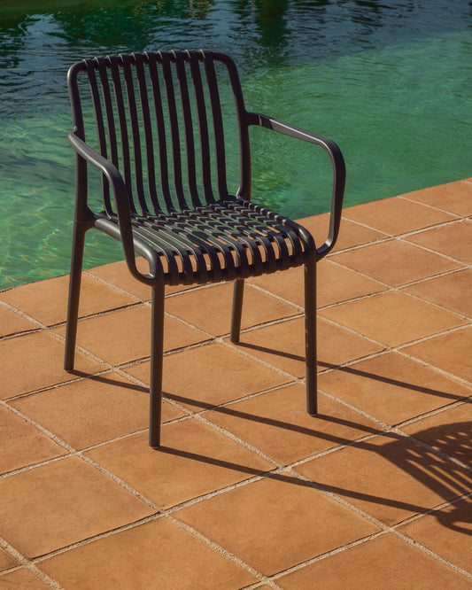 Isabellini stackable outdoor chair in graphite