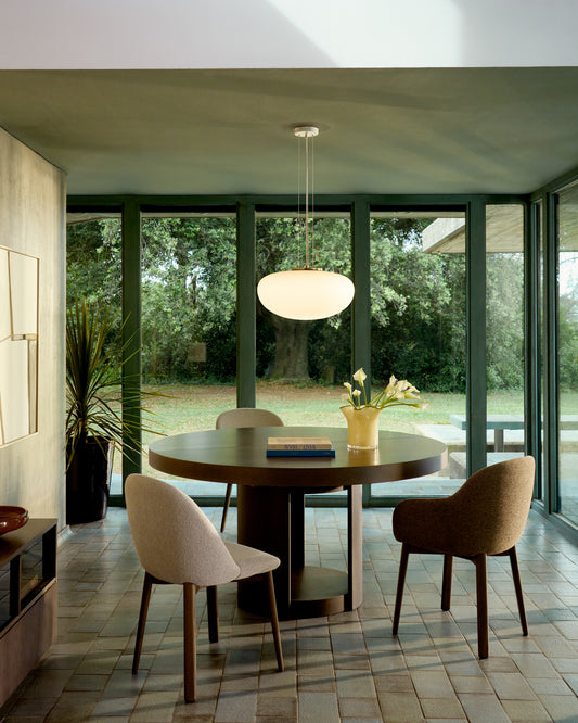 Artis extendable round table in solid wood and oak veneer with a walnut finish, FSC 100%, 120 (170) x 80 cm