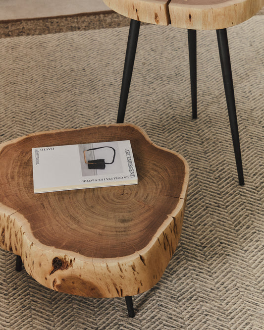 Tavine coffee table in solid acacia wood with bleached finish and black steel legs Ø49cm