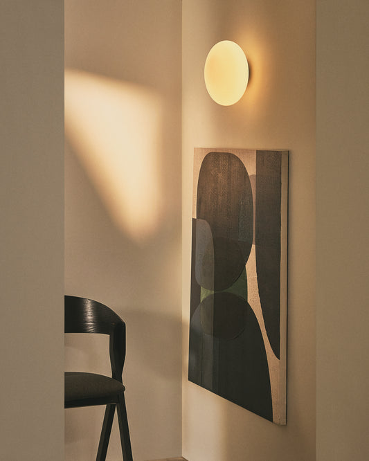 Bamila wall lamp in smoked glass and black metal Ø25cm