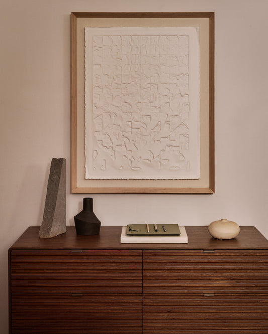 Annia white, papier mâché picture, 90 x 70 cm