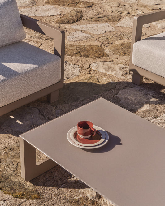 Doren burgundy ceramic mug