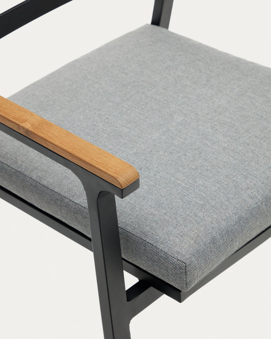 Bona stackable outdoor chair in aluminium with black finish and solid teak wood armrests