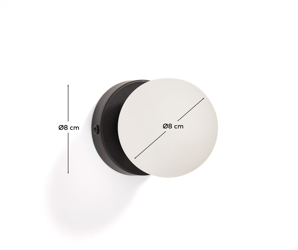 Brisia metal wall lamp with black finish and 1 frosted glass ball Ø8cm