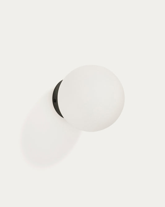 Brisia metal wall lamp with black finish and 1 frosted glass ball Ø15cm