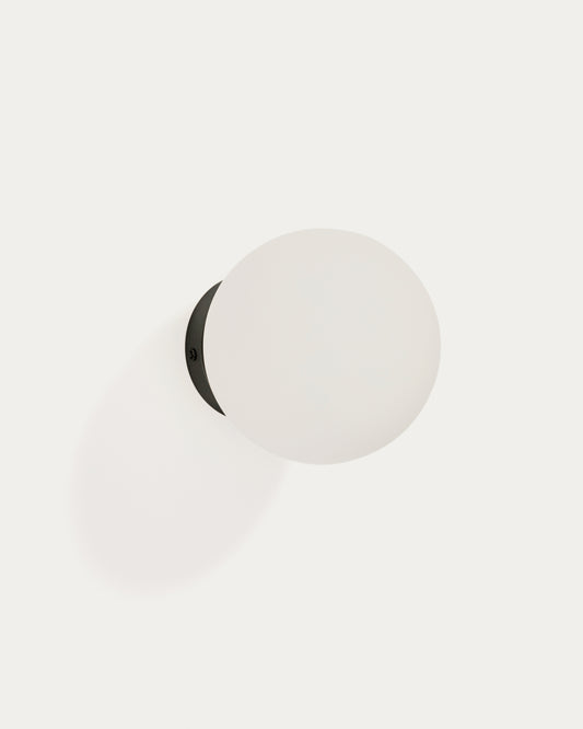 Brisia metal wall lamp with black finish and 1 frosted glass ball Ø15cm