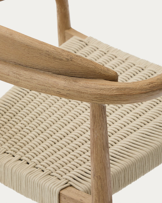 Aiguablava table set in beige concrete with 4 Nina chairs in solid acacia wood and ecru rope cord FSC 100% Ø 120cm