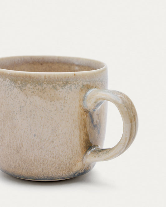 Lauriana beige ceramic mug