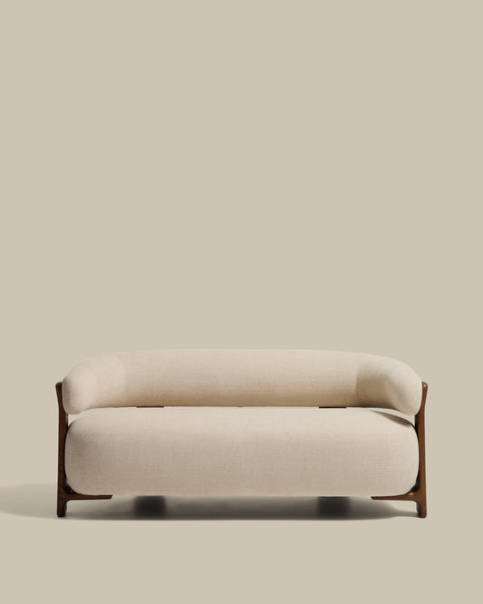 Granite 2-seater sofa in beige chenille with solid ash wood legs with walnut finish 155cm FSC 100%