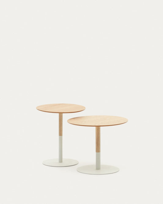 Watse set of 2 side tables in oak wood veneer and matte white metal, Ø 40 cm/Ø 48 cm