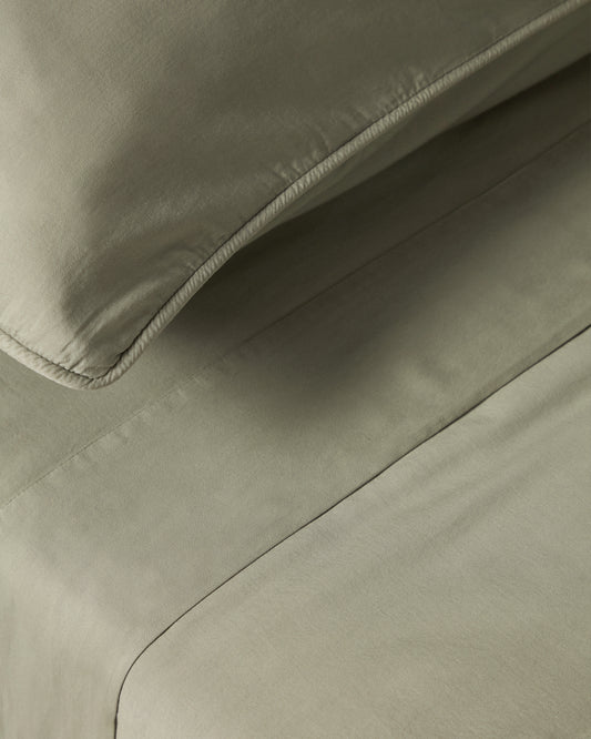 Sirale 100% cotton sateen top sheet with washed green finish for 90cm bed