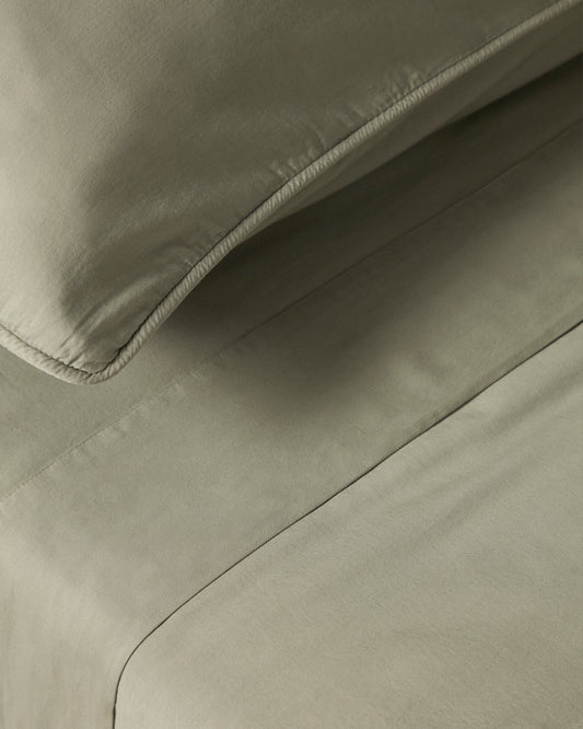 Sirale 100% cotton sateen top sheet with washed green finish for 180cm bed